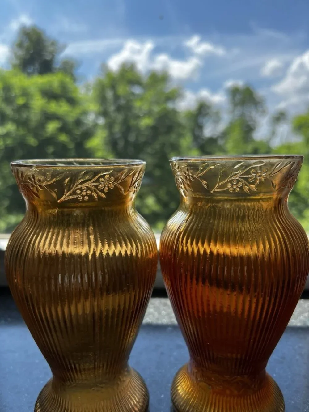 c1928 Pair/2 Jeanette Prism & Daisy Band Floral Ribbed Iridescent Glass 6